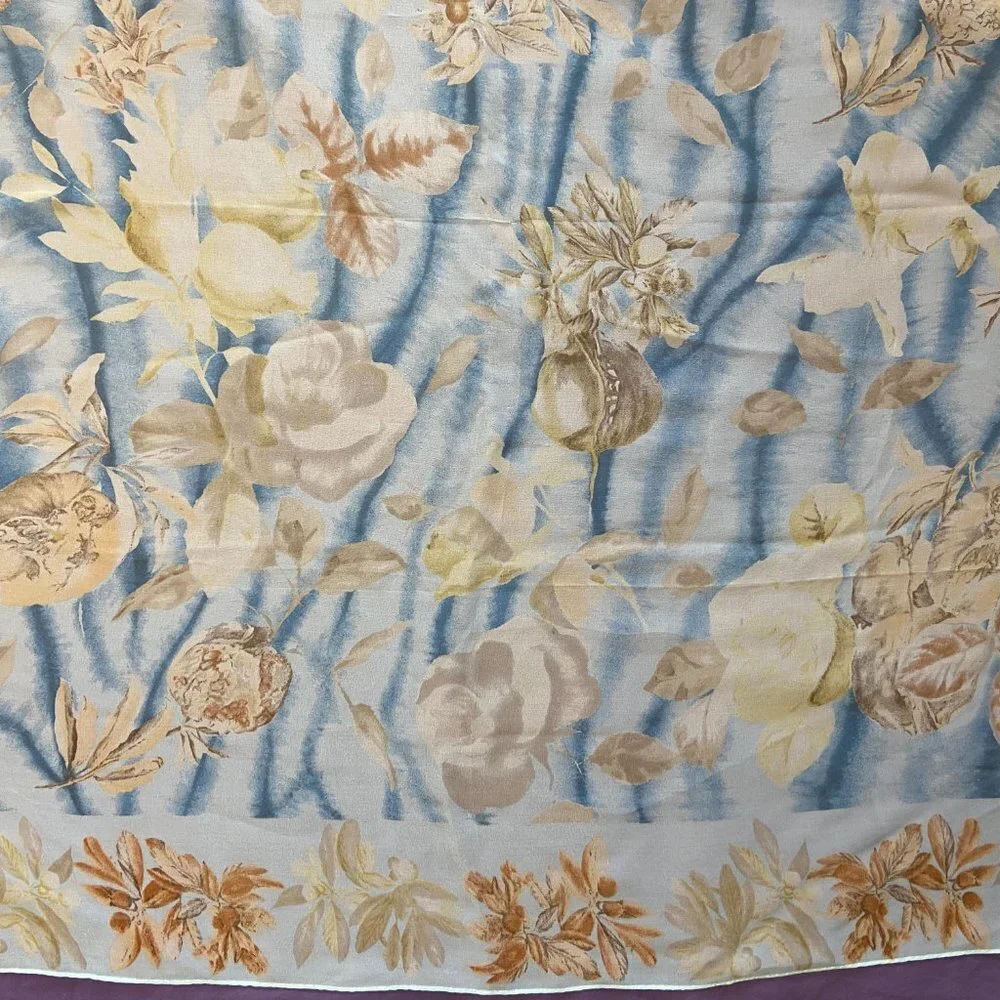 Oscar de la Renta Flower Pastel Lightweight Scarf